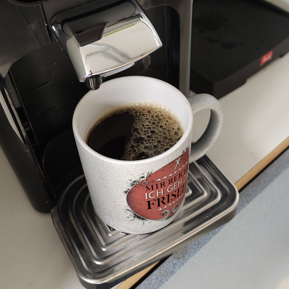 Kaffeebecher mit Spruch: Mir reicht's! Ich geh zum Friseur