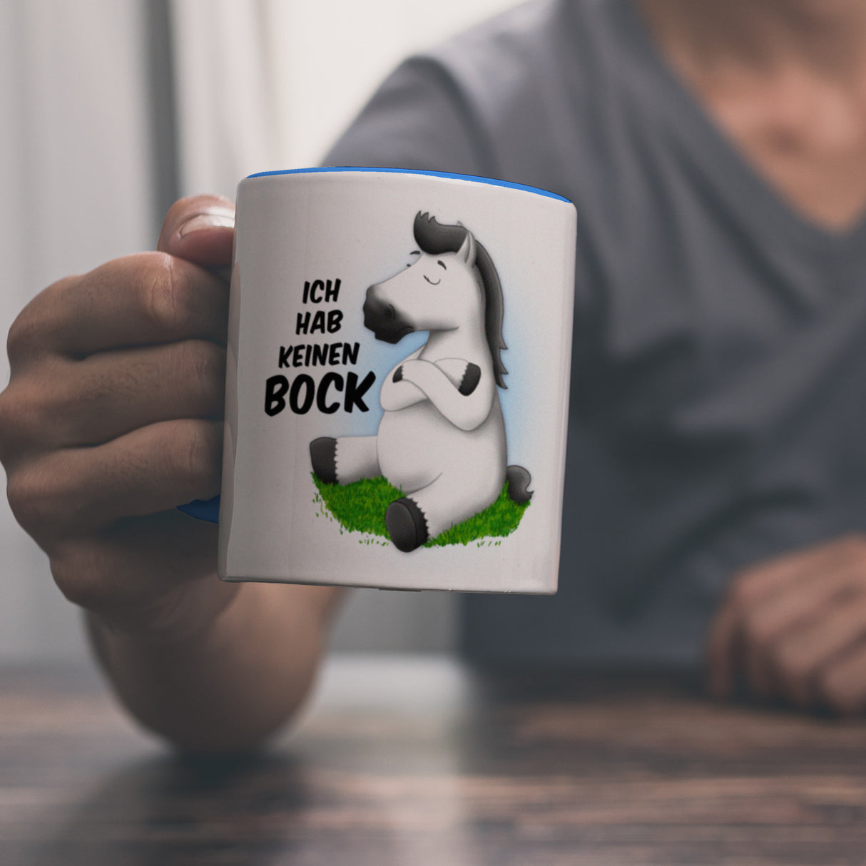 Kaffeebecher mit weißes Pferd Motiv und Spruch: Ich hab keinen Bock