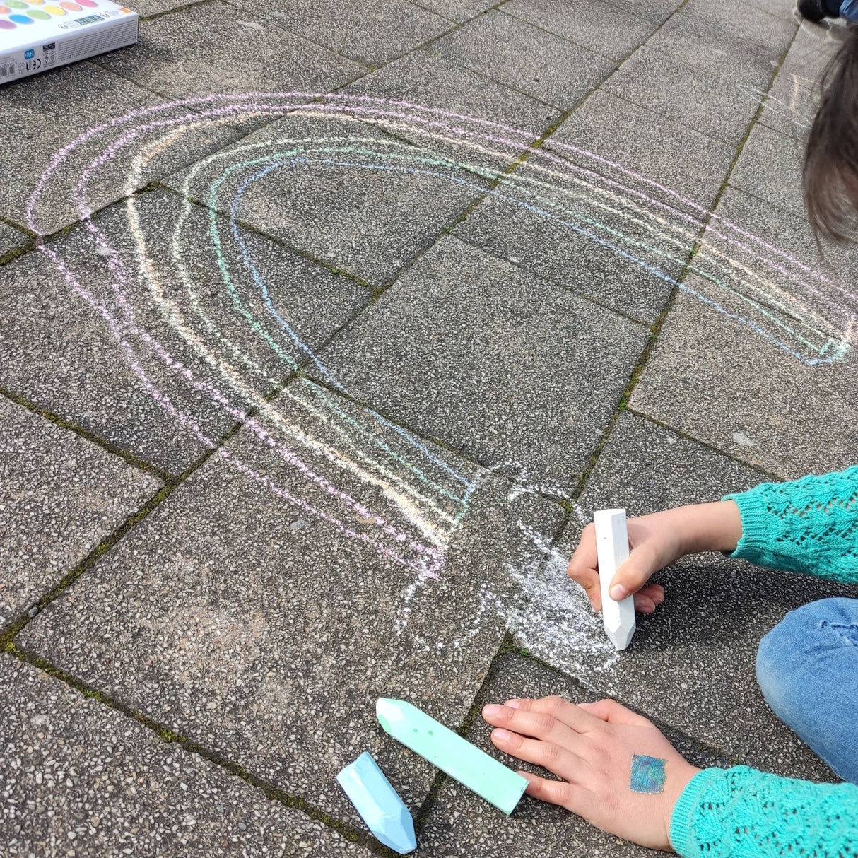 Straßenkreide in bunten Farben Straßenmalkreide im 24er Set
