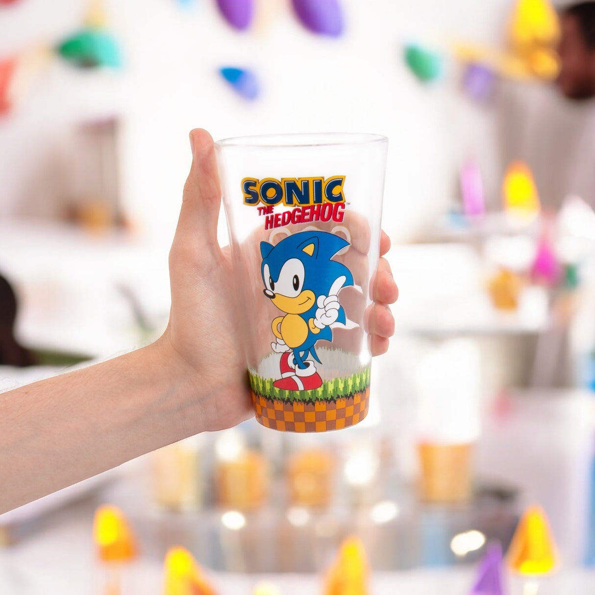 Sonic Glas mit Untersetzer und Schlüsselanhänger im Set