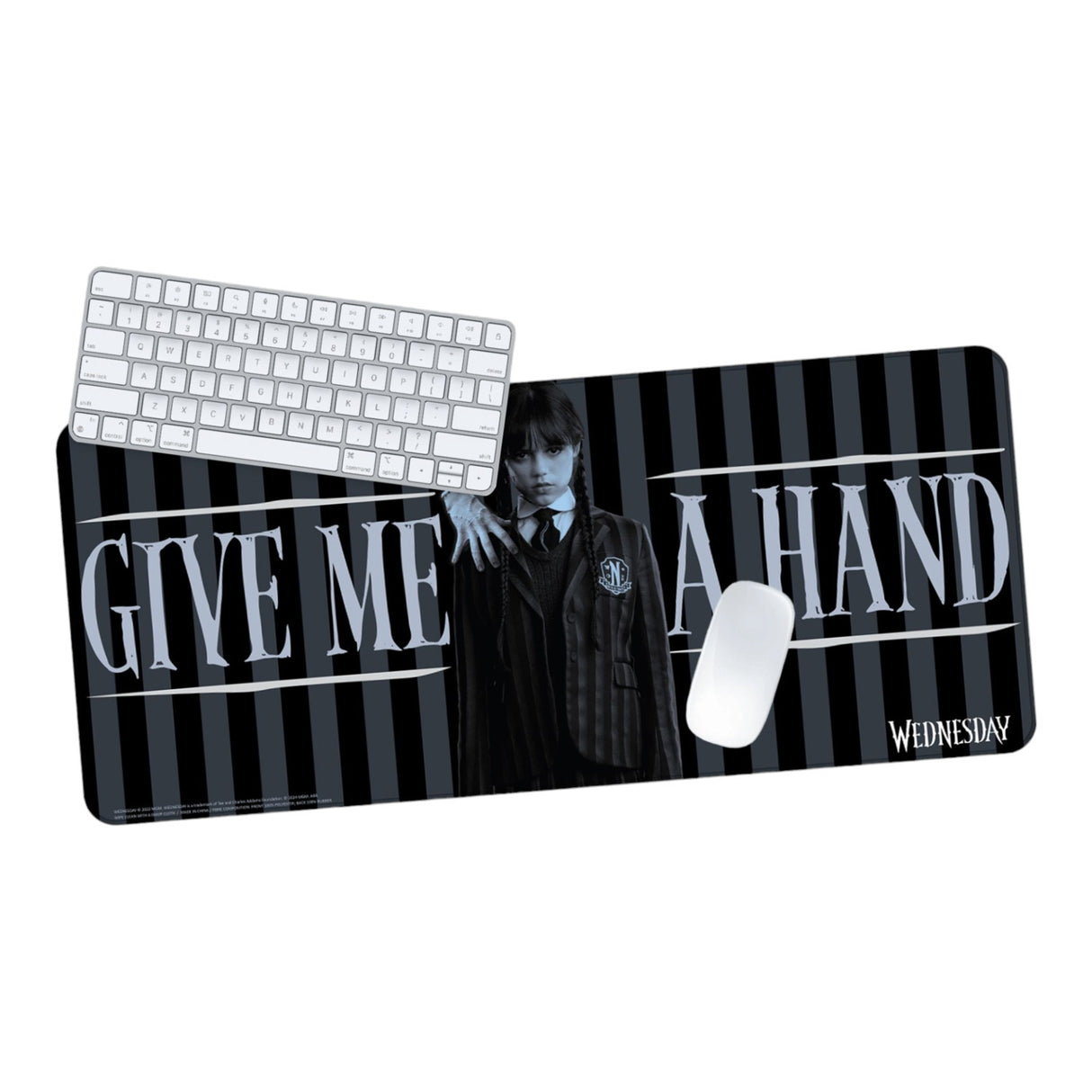 Wednesday Addams Schreibtischunterlage Mauspad mit Give Me a Hand Design