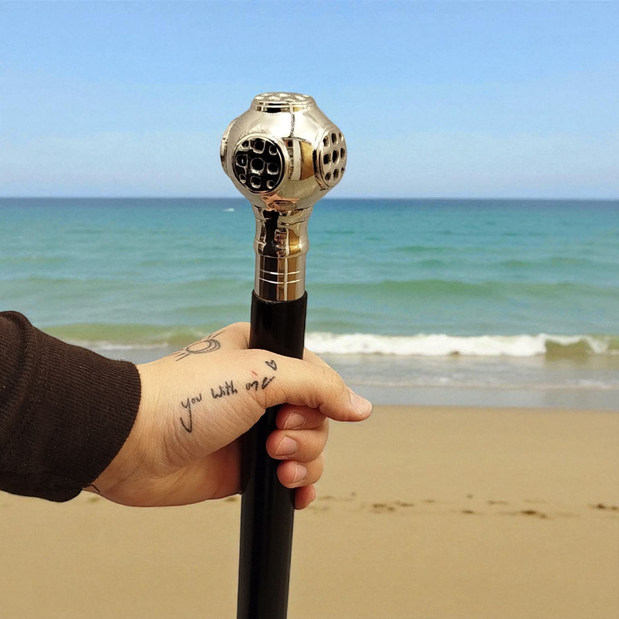 Taucherhelm Spazierstock aus Holz mit silbernem Griff aus Metall