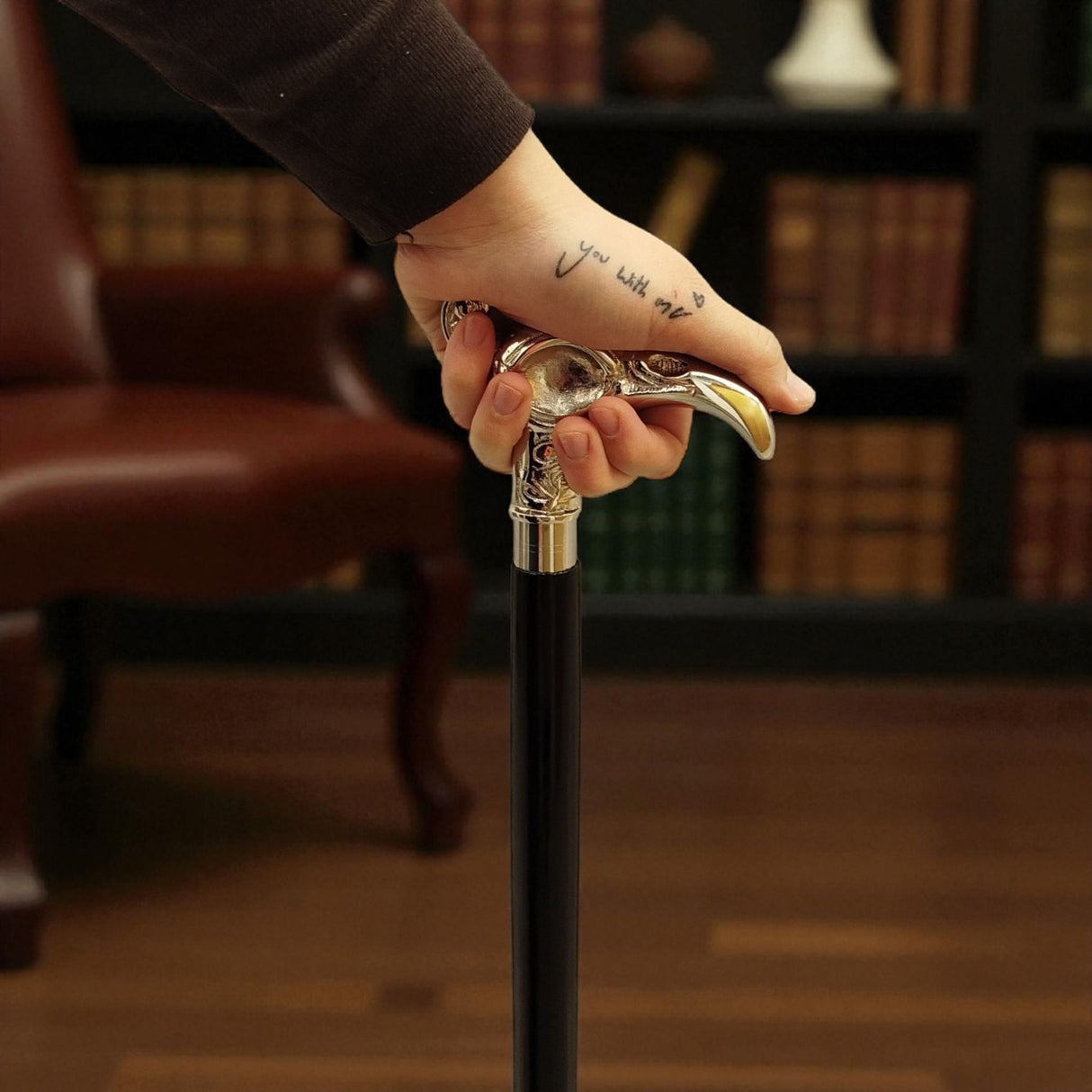 Vogel Spazierstock aus Holz mit silbernem Griff aus Metall