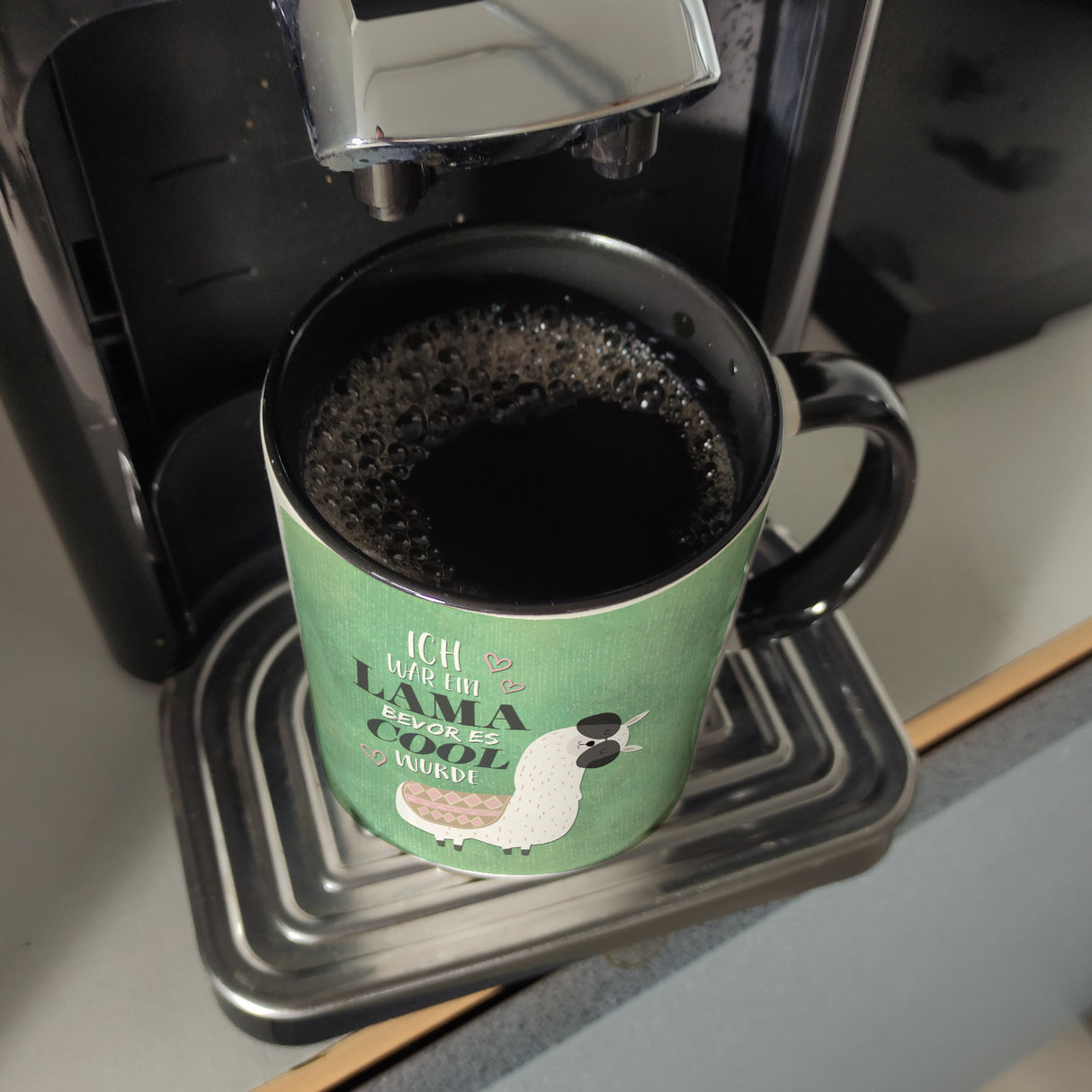 Kaffeebecher mit Spruch: Ich war ein Lama bevor es ...