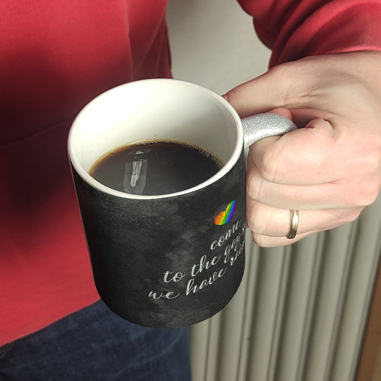 Kaffeebecher mit Spruch: Come to the gay side, we ...