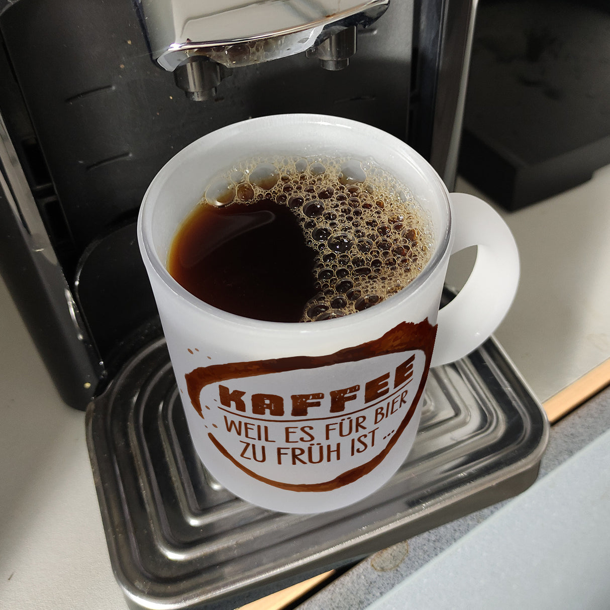 Kaffee - Weil es für Bier zu früh ist Kaffeebecher