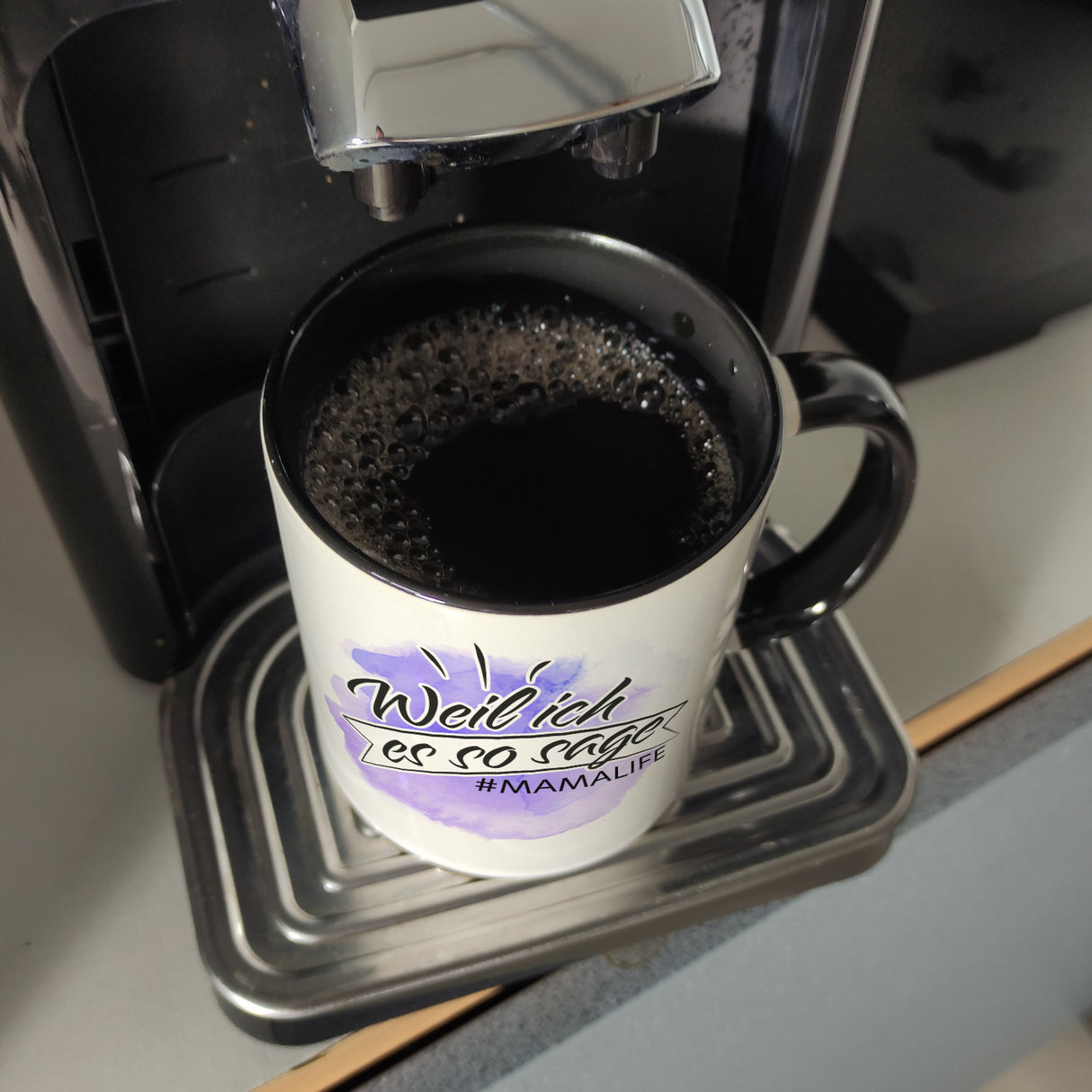 Mamalife, Weil ich es sage Kaffeebecher mit Wasserfarbenmotiv