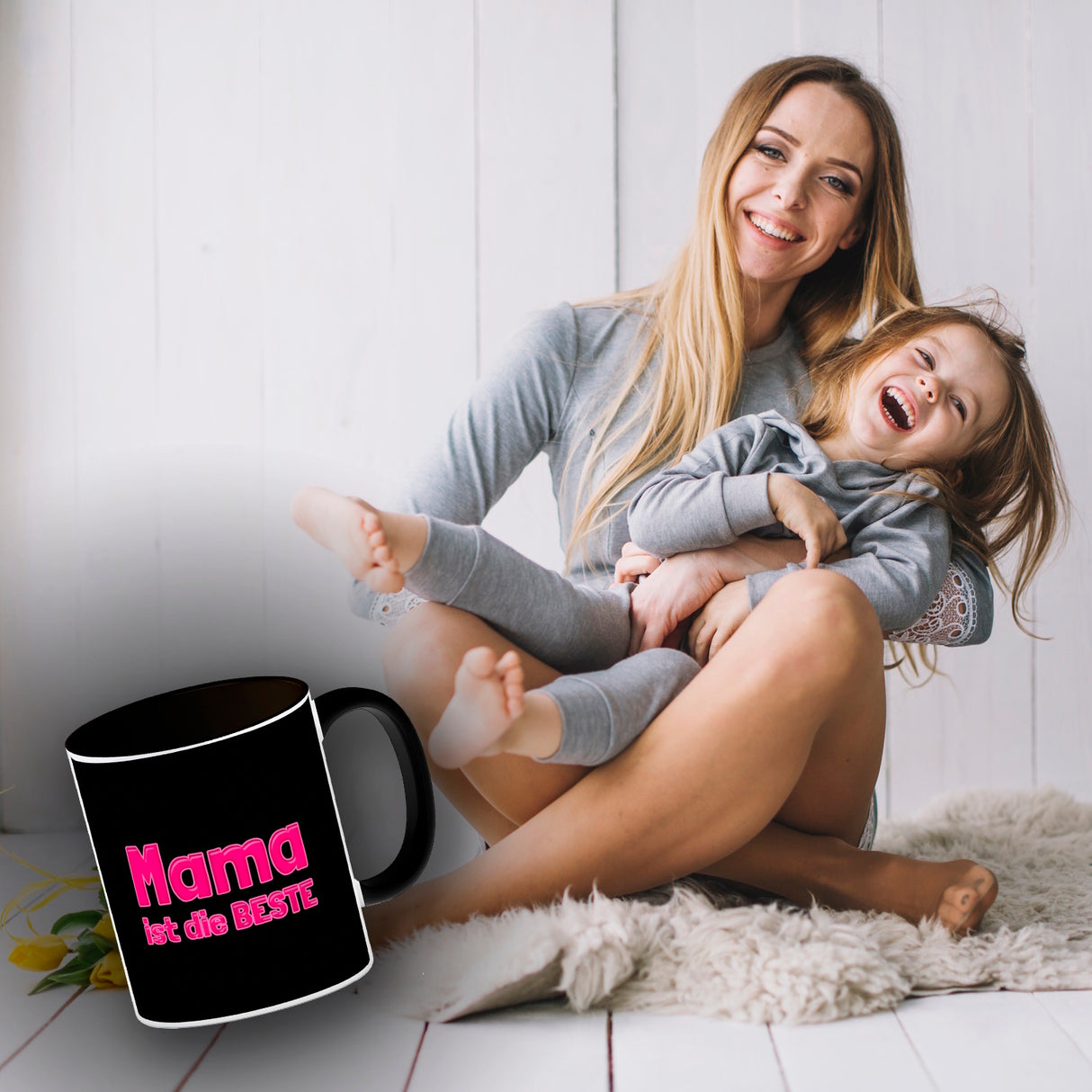 Mama ist die Beste Kaffeebecher und Pink