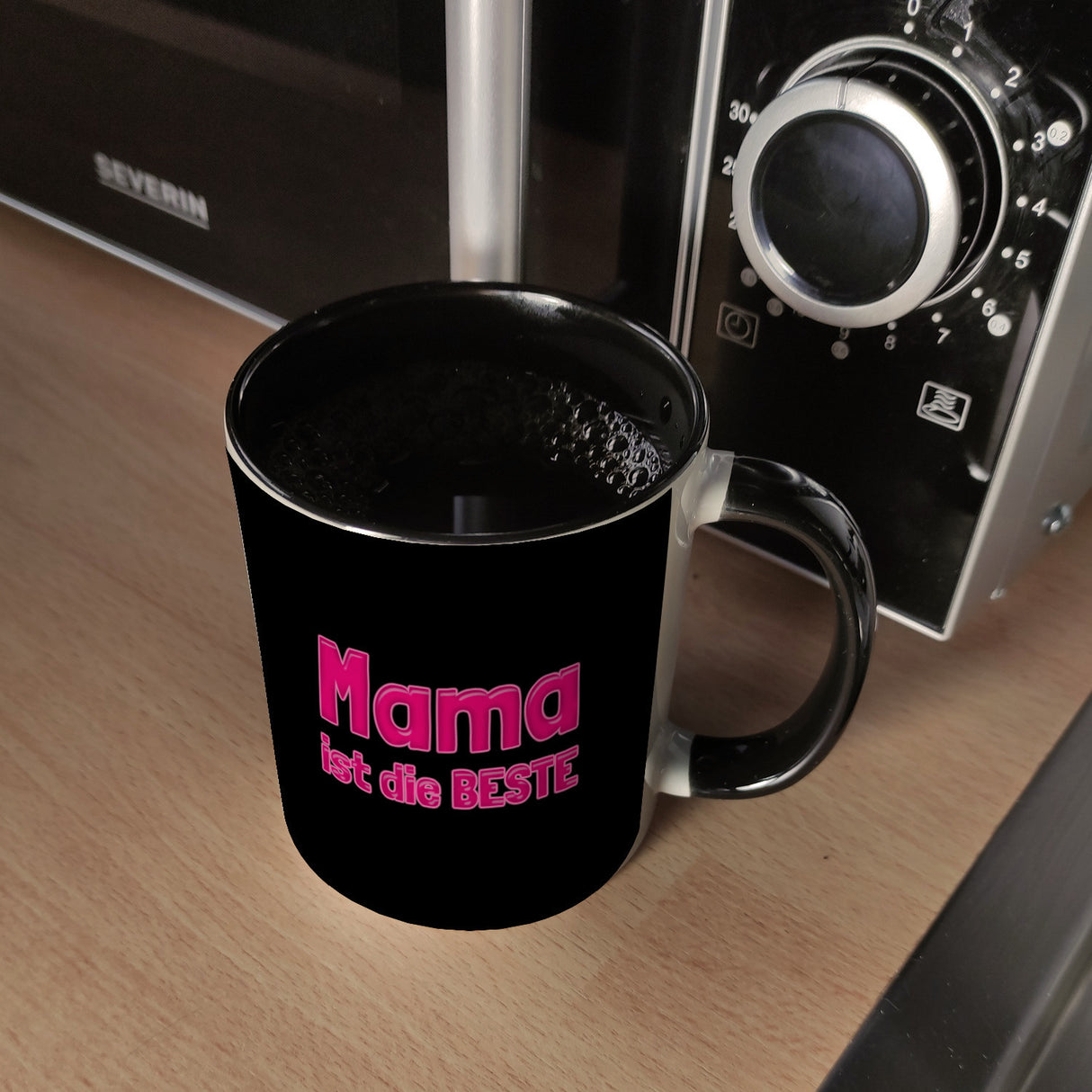 Mama ist die Beste Kaffeebecher und Pink