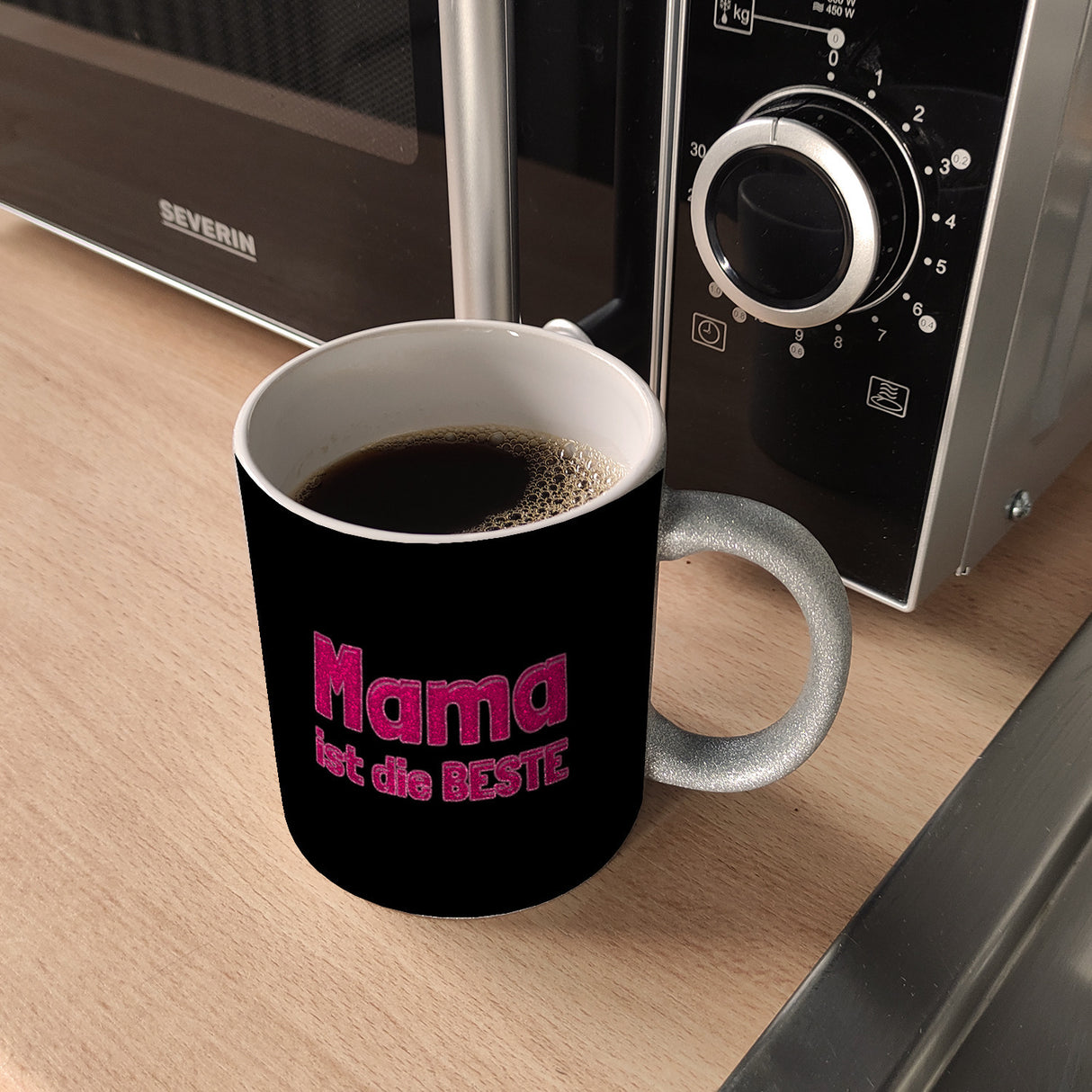 Mama ist die Beste Kaffeebecher und Pink