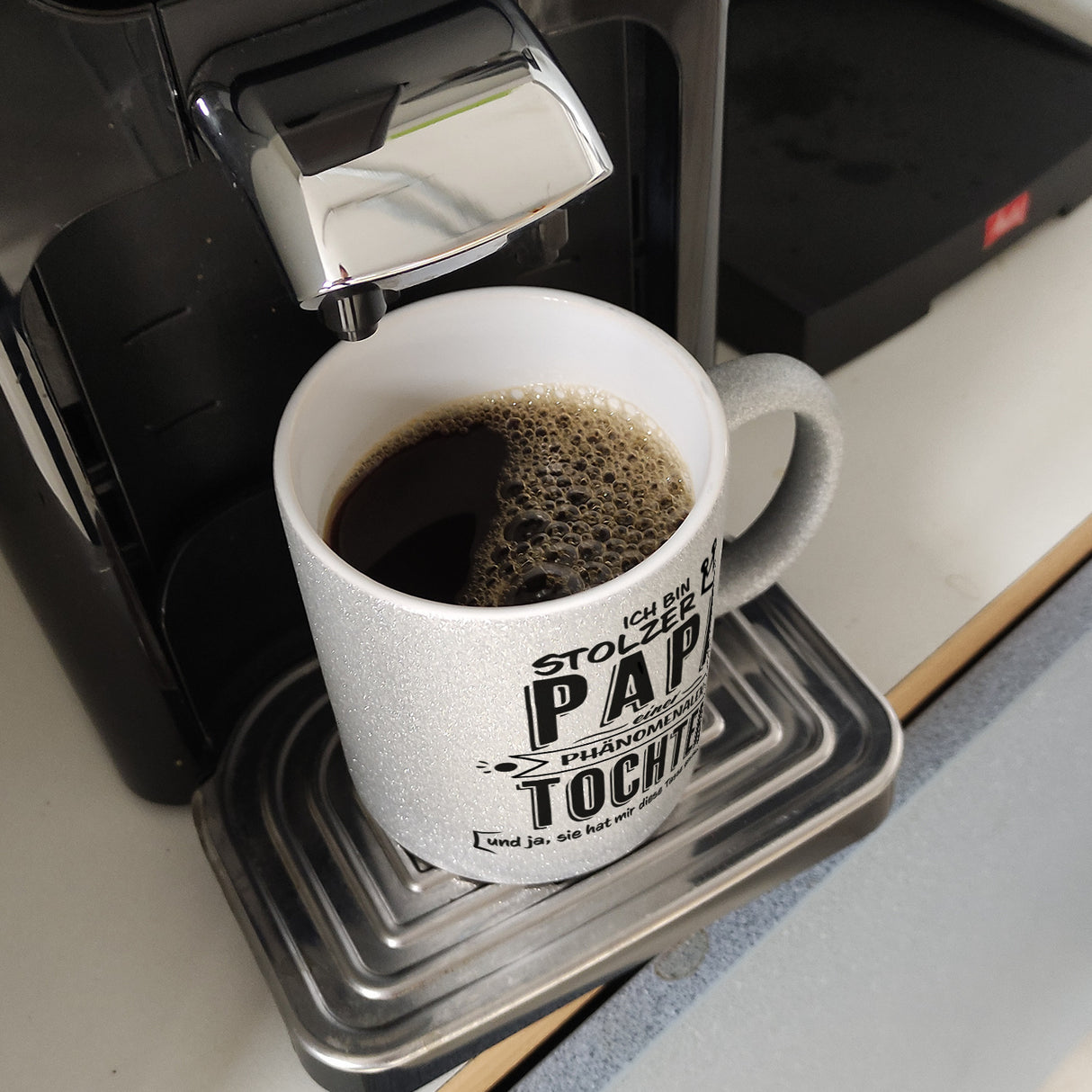 Ich bin stolzer Papa einer phänomenalen Tochter Kaffeebecher