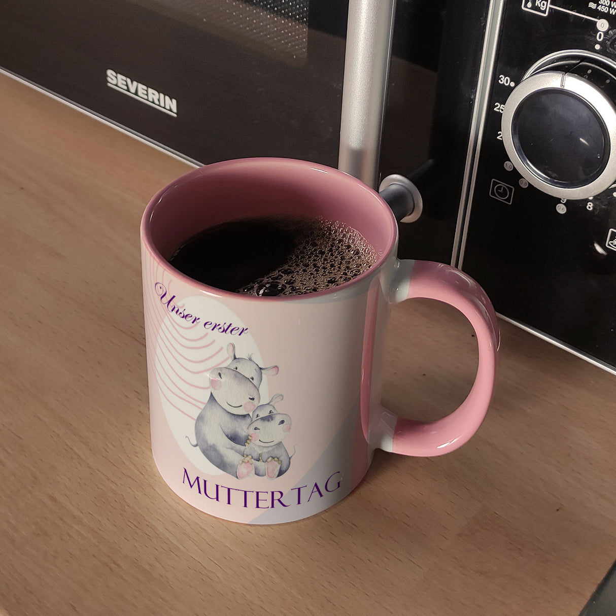 Nilpferd-Kaffeebecher zu ersten Muttertag mit Mama und Baby in rosa