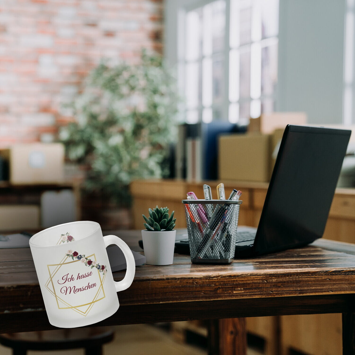Ich hasse Menschen Kaffeetasse mit goldenem Rahmen und Blumen