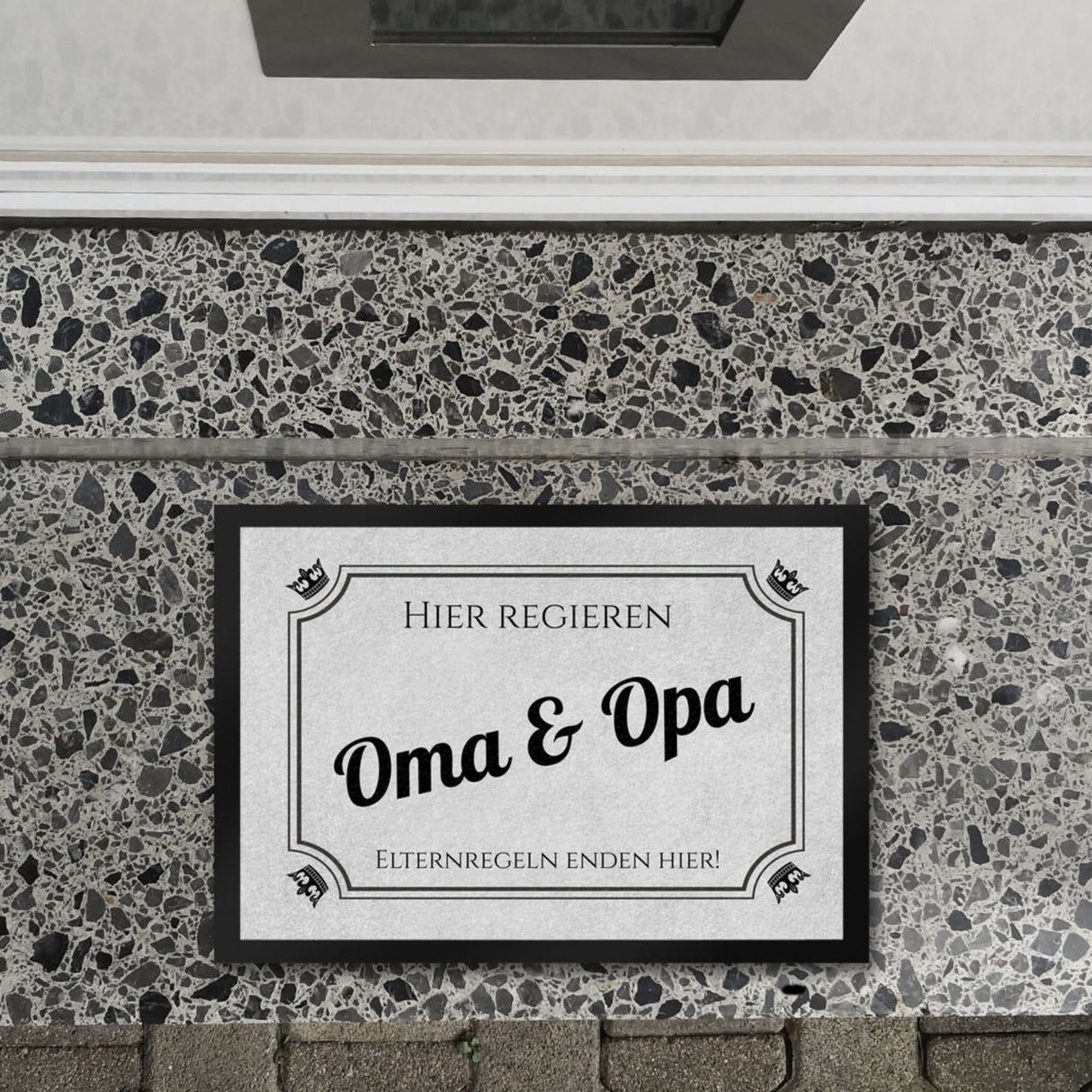 Hier wohnen Opa und Oma Fußmatte - Elternregeln enden hier mit Herz
