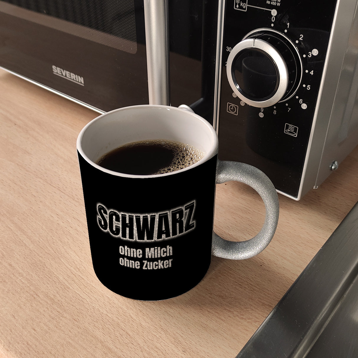 Kaffeebecher mit Spruch SCHWARZ ohne Milch ohne Zucker für Koffeinjunkies