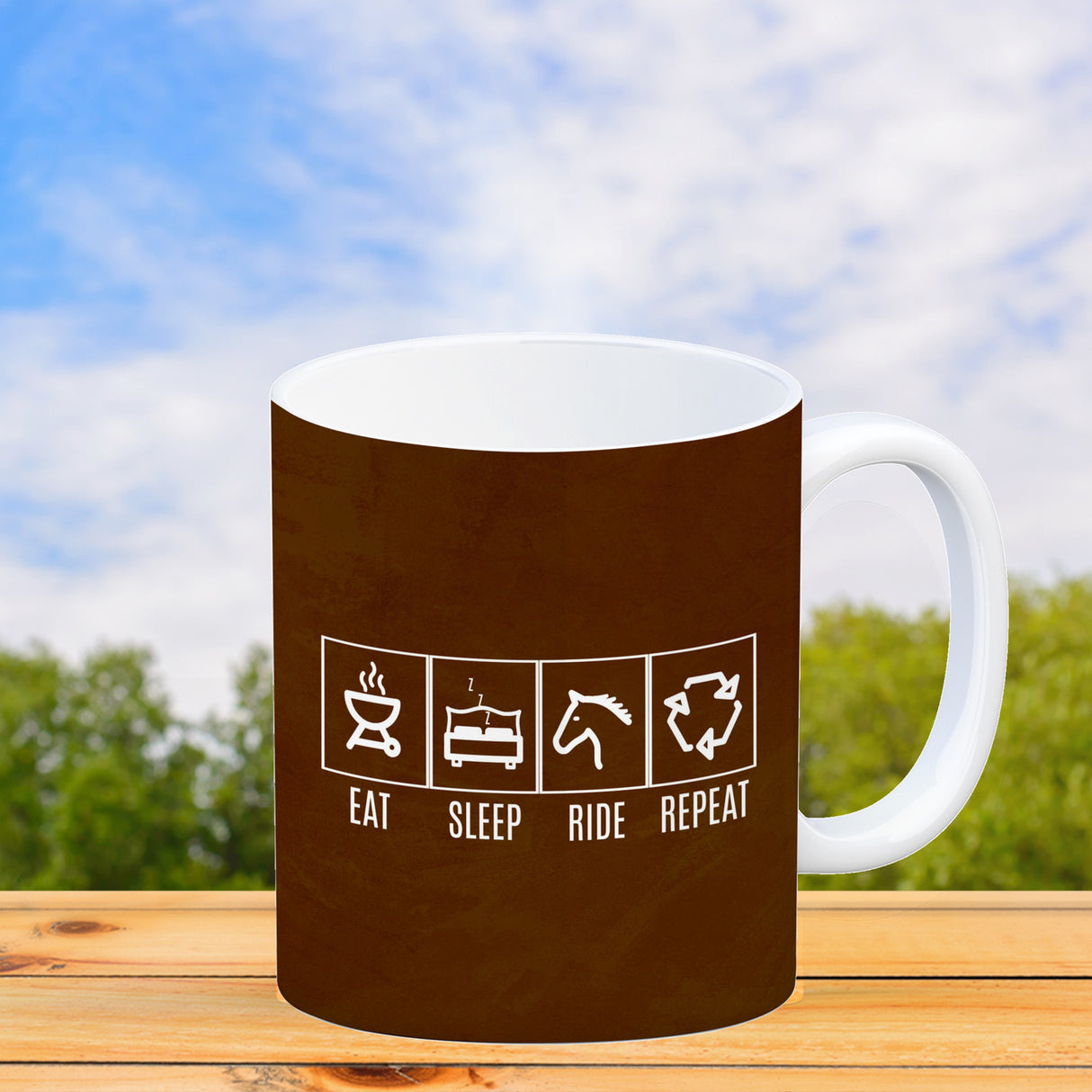 EAT, SLEEP, GAME, REPEAT Kaffeebecher mit blauem Hintergrund