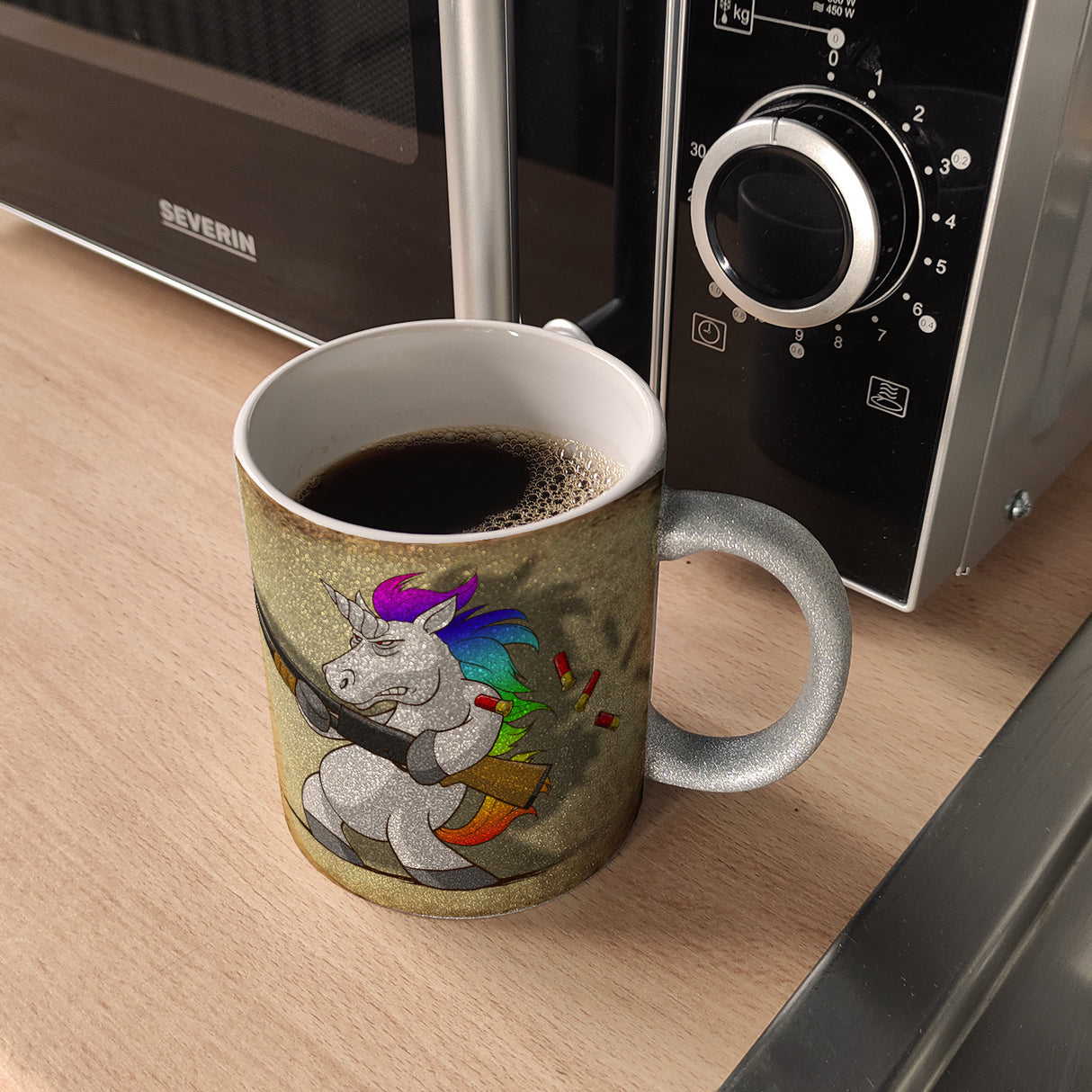 Kaffeebecher mit lustigem Einhorn mit Gewehr Motiv - SCHLUSS MIT LUSTIG!