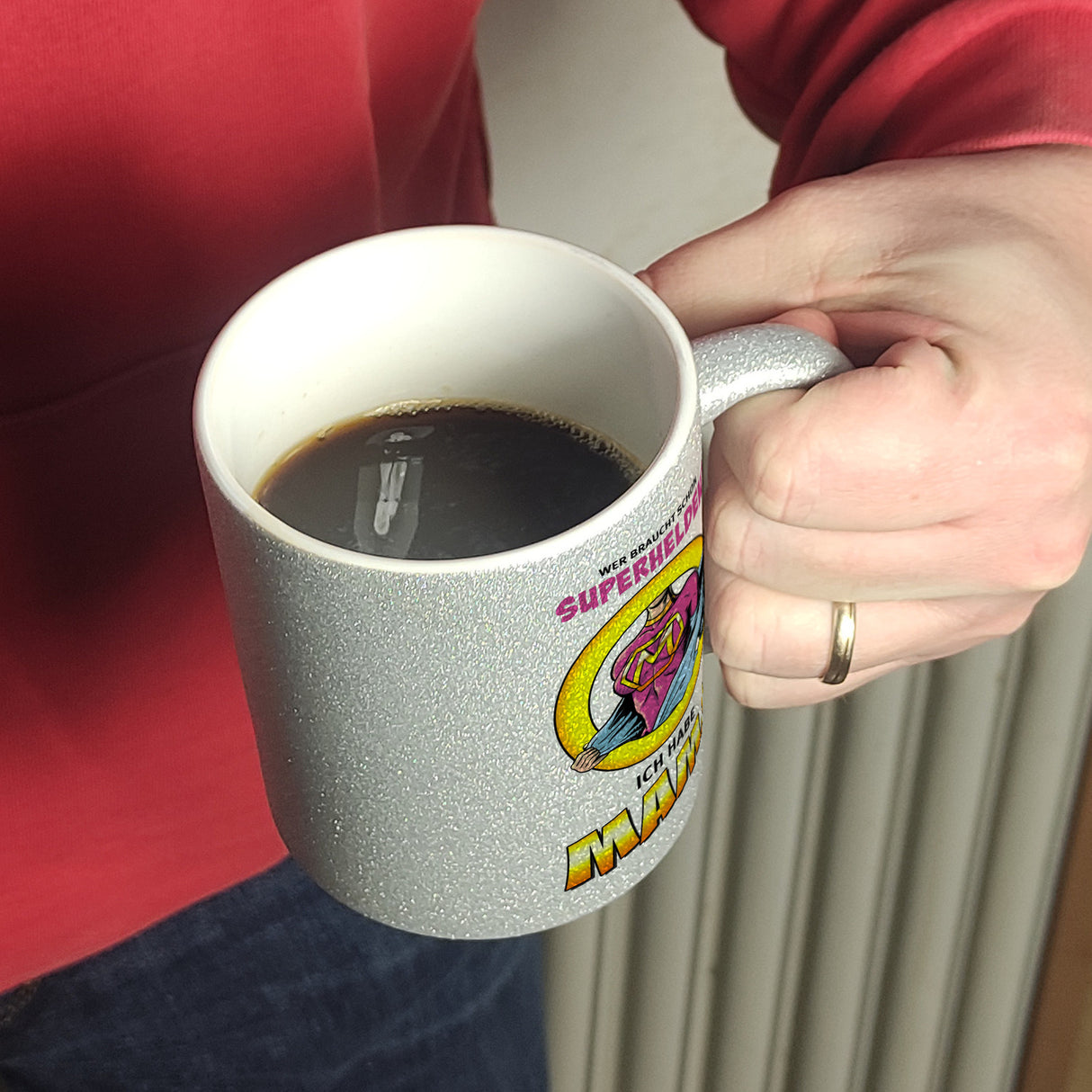 Kaffeebecher Comic mit Spruch - Wer braucht schon Superhelden? Ich habe Mama