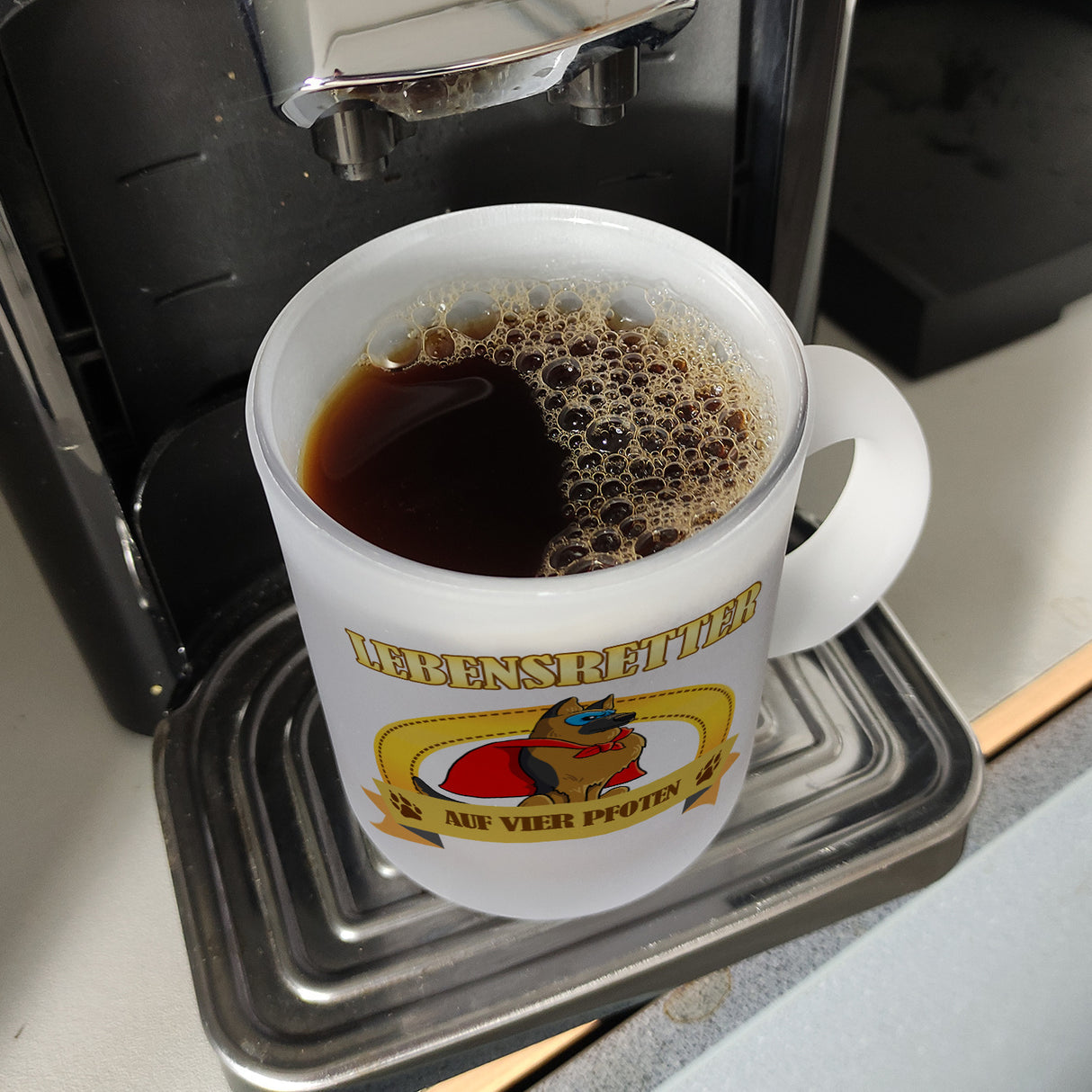 Kaffeebecher mit Superheld - Schäferhund - Lebensretter auf vier Pfoten