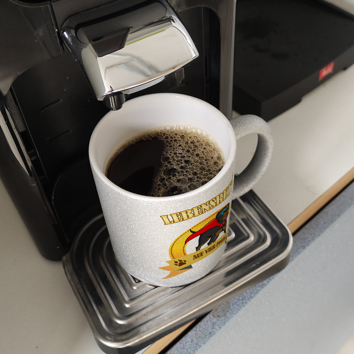 Kaffeebecher mit Superheld - Rottweiler - Lebensretter auf vier Pfoten