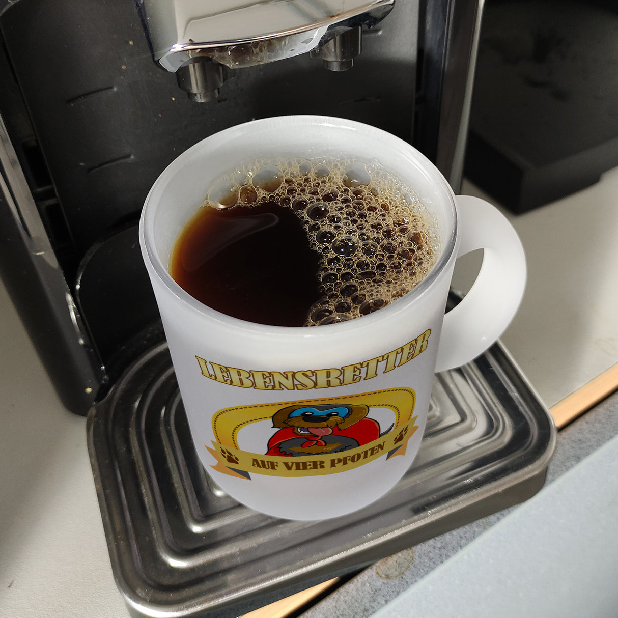 Kaffeebecher mit Superheld - Dackel - Lebensretter auf vier Pfoten