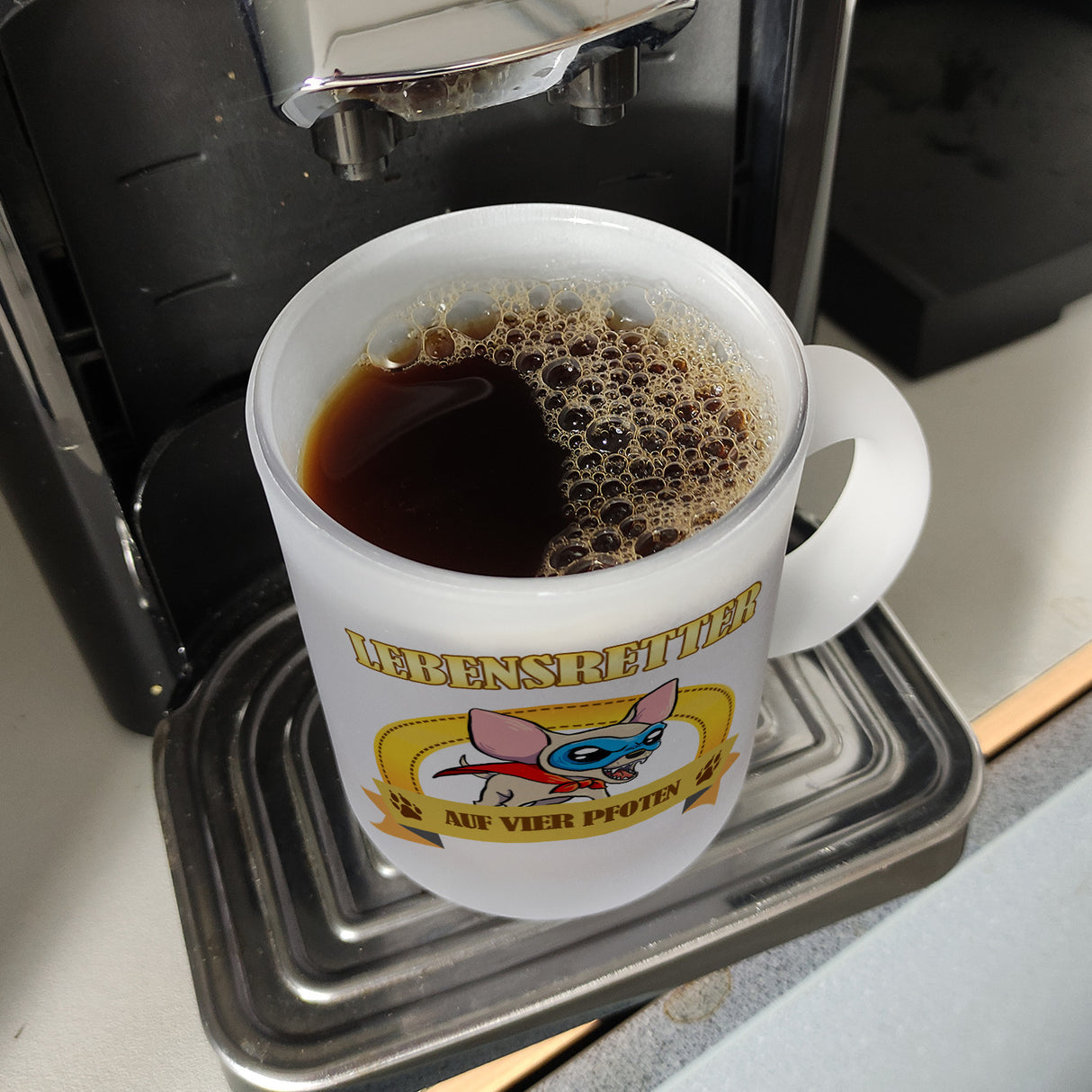 Kaffeebecher mit Superheld - Chihuahua - Lebensretter auf vier Pfoten