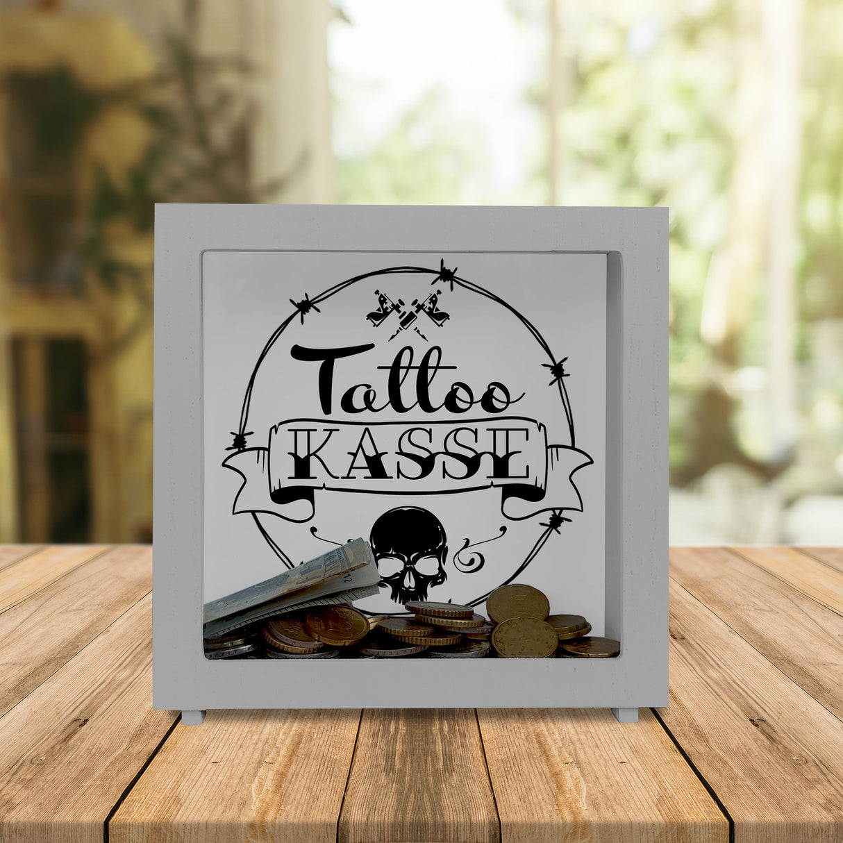 Spardose aus Keramik mit coolen Tattoo-Motiven - Tattookasse