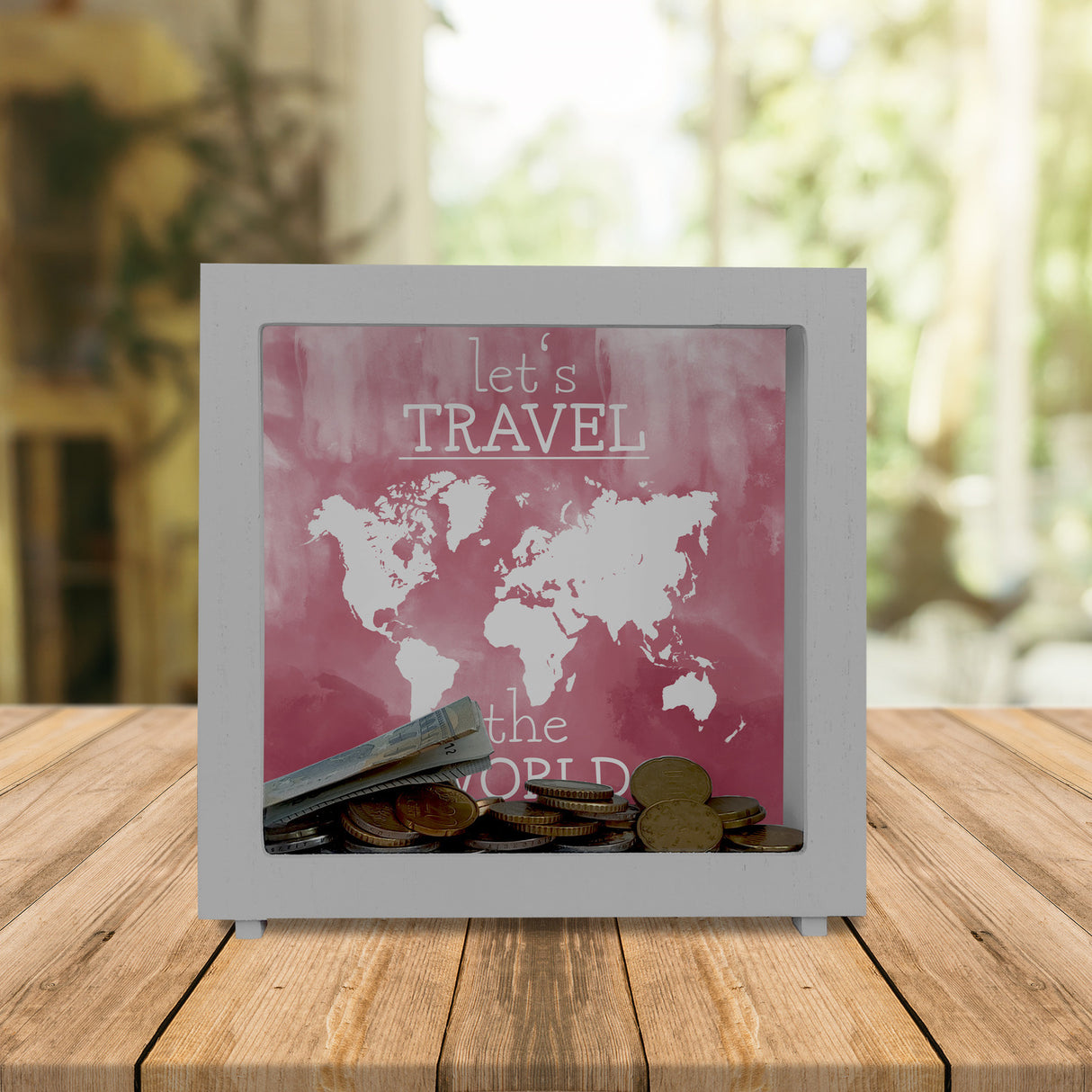 Spardose mit Weltkarten Motiv und Text - let's travel the world