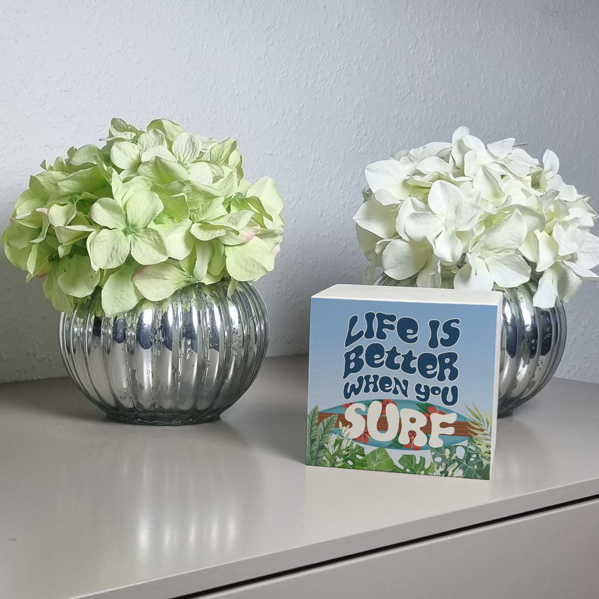 Spardose mit schönem Surfbrett Motiv und Spruch - Life is better when you surf