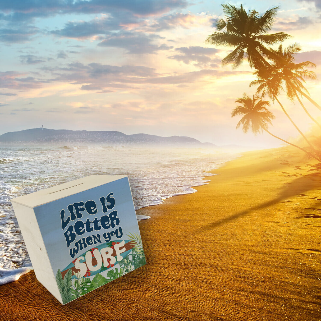 Spardose mit schönem Surfbrett Motiv und Spruch - Life is better when you surf