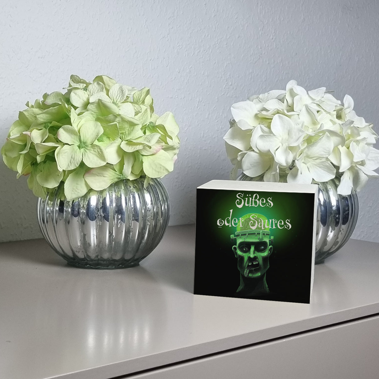 Spardose mit gruseligem Zombie Motiv und Spruch - Süßes oder Saures