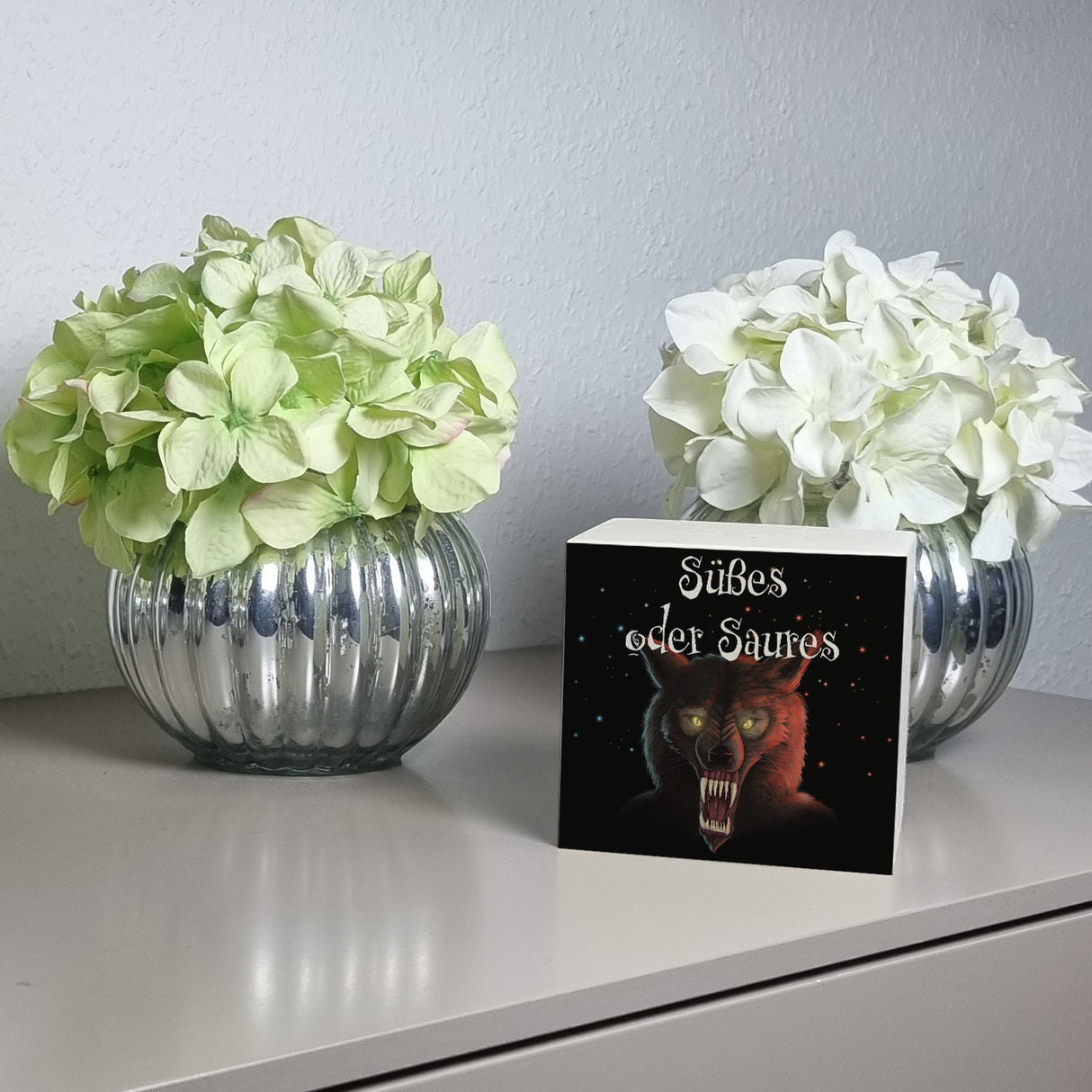 Spardose mit gruseligem Werwolf Motiv und Spruch - Süßes oder Saures