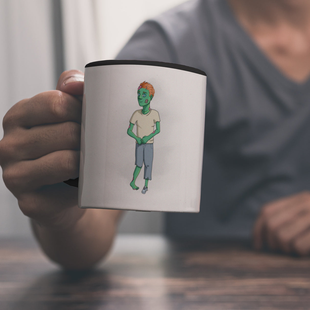 Kaffeetasse mit süßem Zombie und Spruch - Too cute to spook