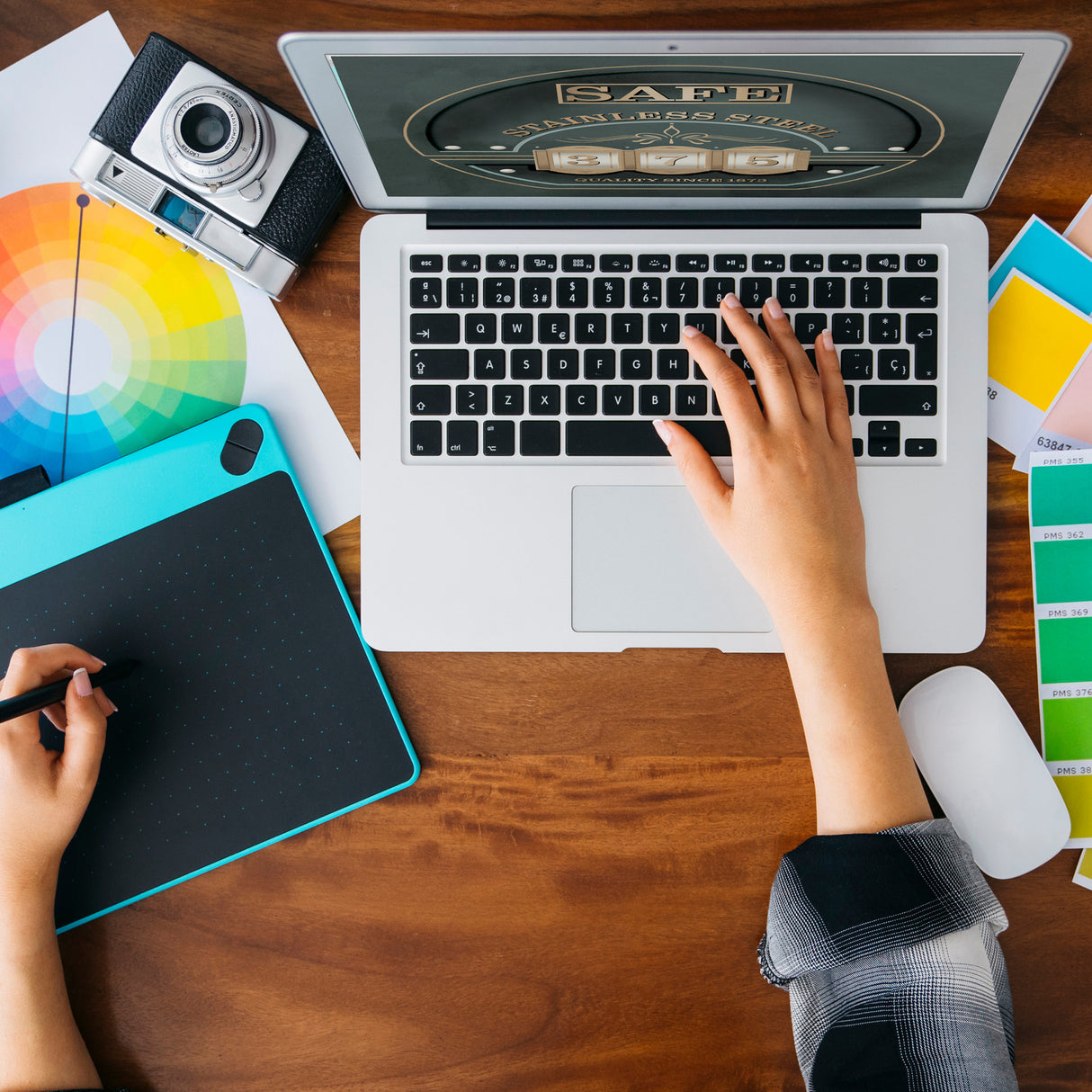 Retro Safe Spardose in Tresor Optik