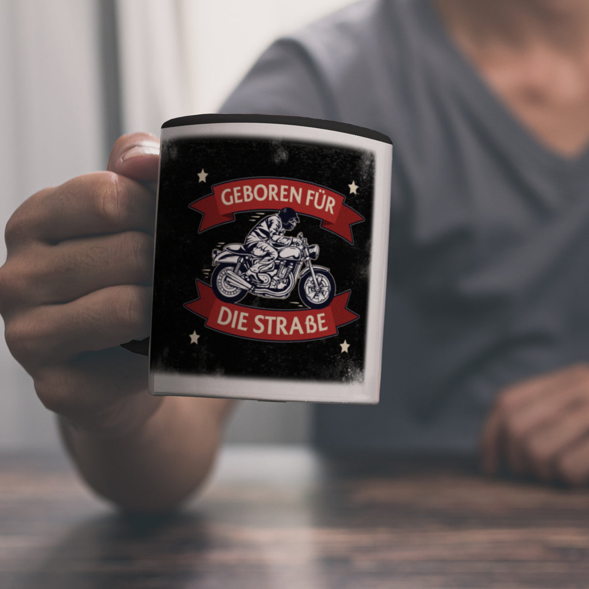Geboren für die Straße Kaffeebecher mit coolem Biker Motiv