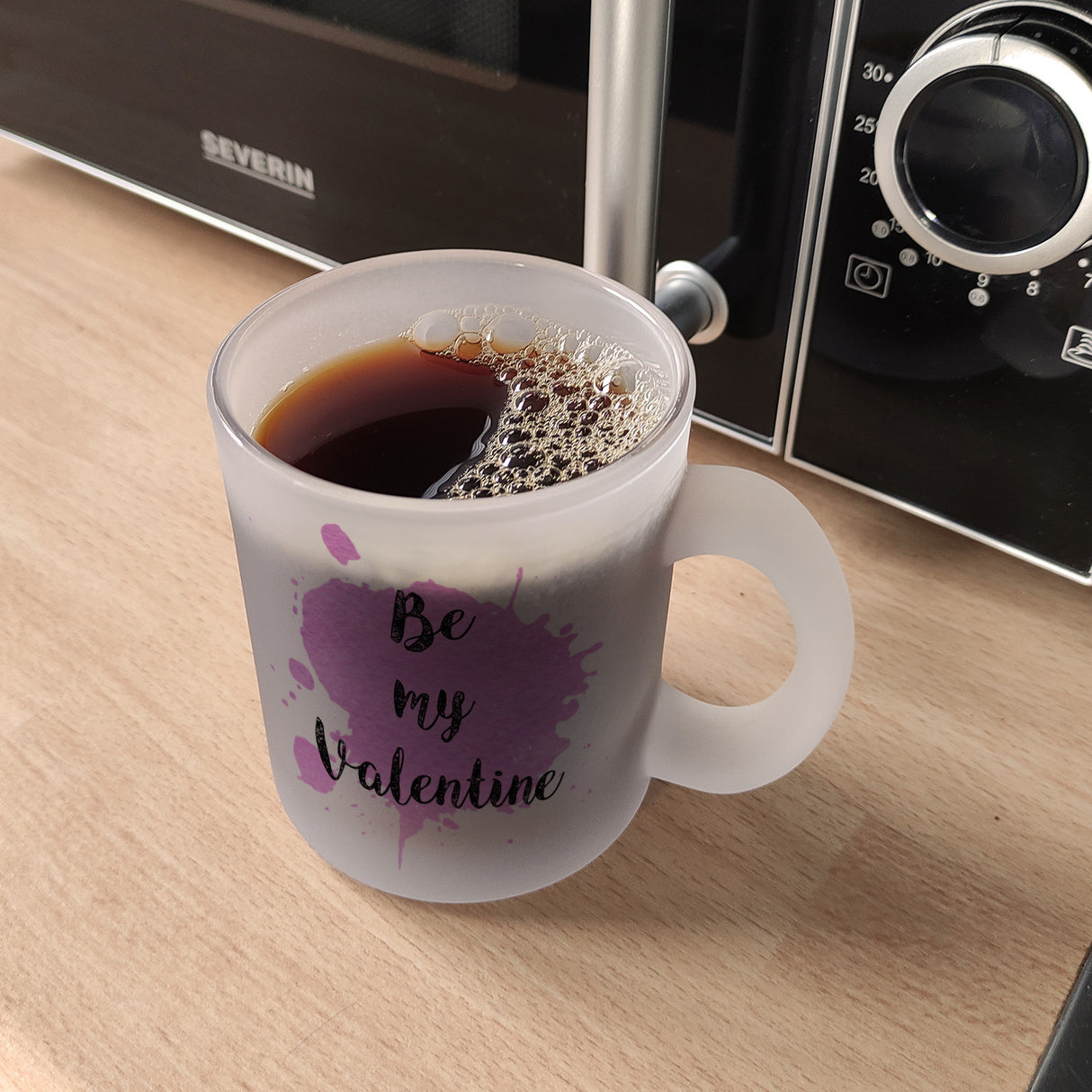 Be my Valentine Kaffeebecher mit rosa Farbkleks