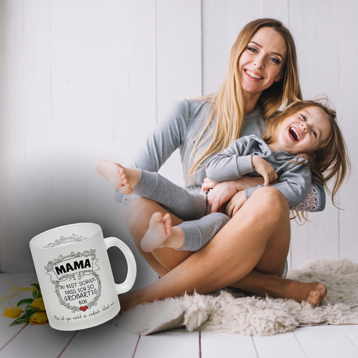 Mama du bist schuld, dass ich so großartig bin Kaffeebecher