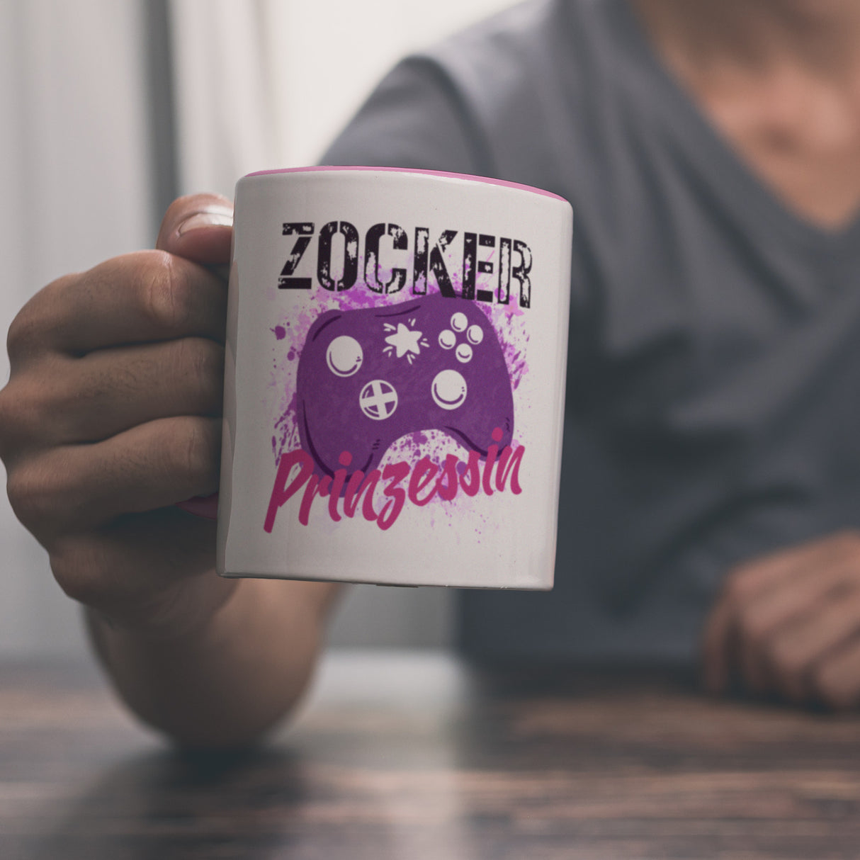 Zocker Prinzessin Kaffeebecher mit Controller Motiv