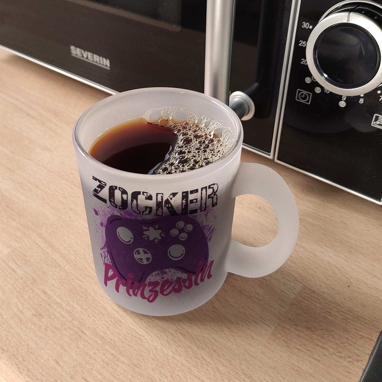 Zocker Prinzessin Kaffeebecher mit Controller Motiv