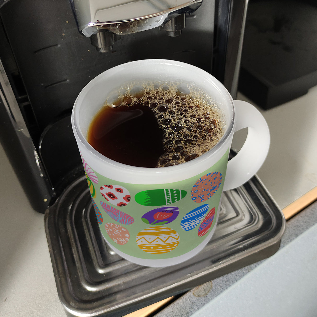 Eier Kaffeebecher für Ostern