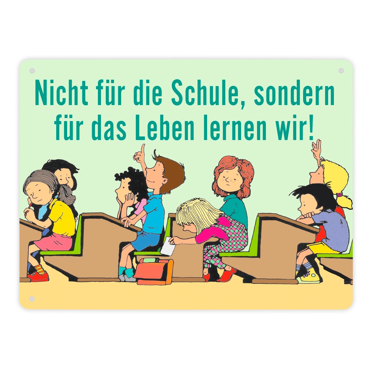 Schüler im Klassenzimmer Metallschild zum Thema Eigenverantwortung