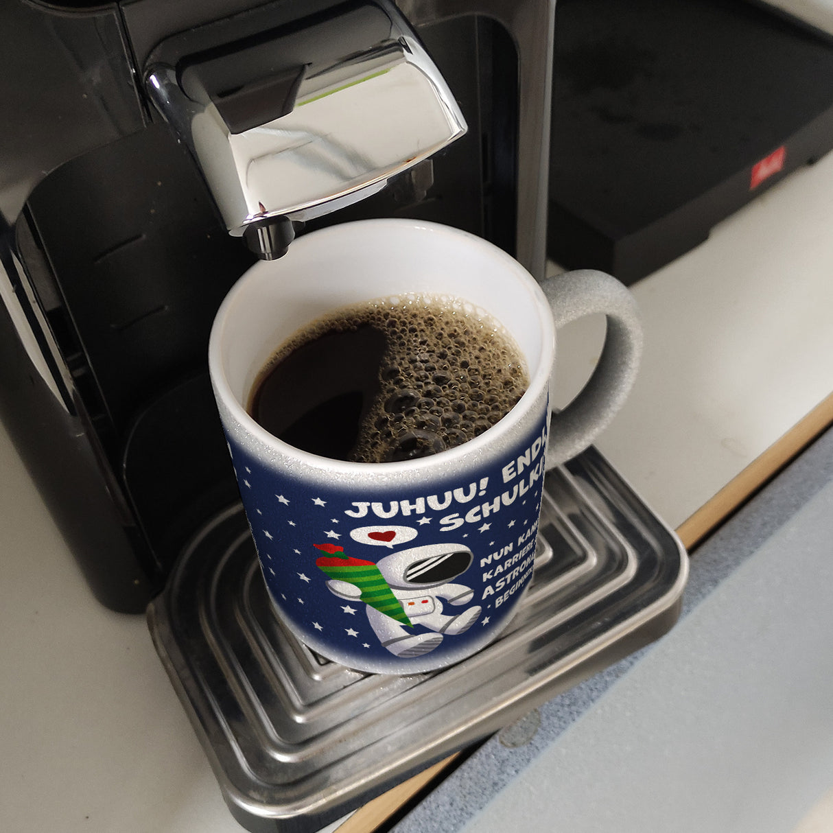 Juhuu endlich Schulkind Astronaut Kaffeebecher zur Einschulung