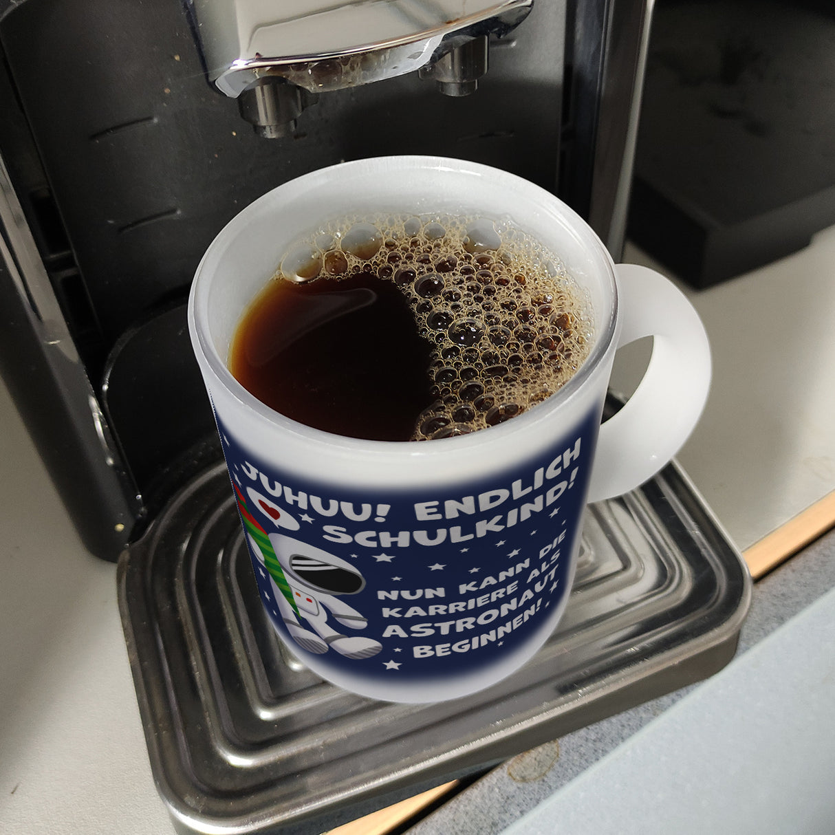 Juhuu endlich Schulkind Astronaut Kaffeebecher zur Einschulung