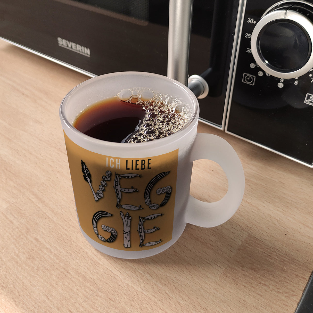 Ich liebe Veggie Kaffeebecher mit Gemüse Motiv in orange