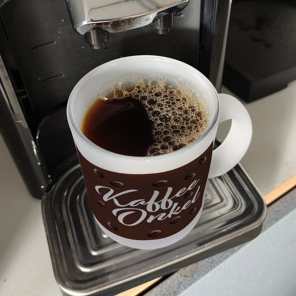 Kaffeeonkel Kaffeebecher zum Thema Koffeinjunkie