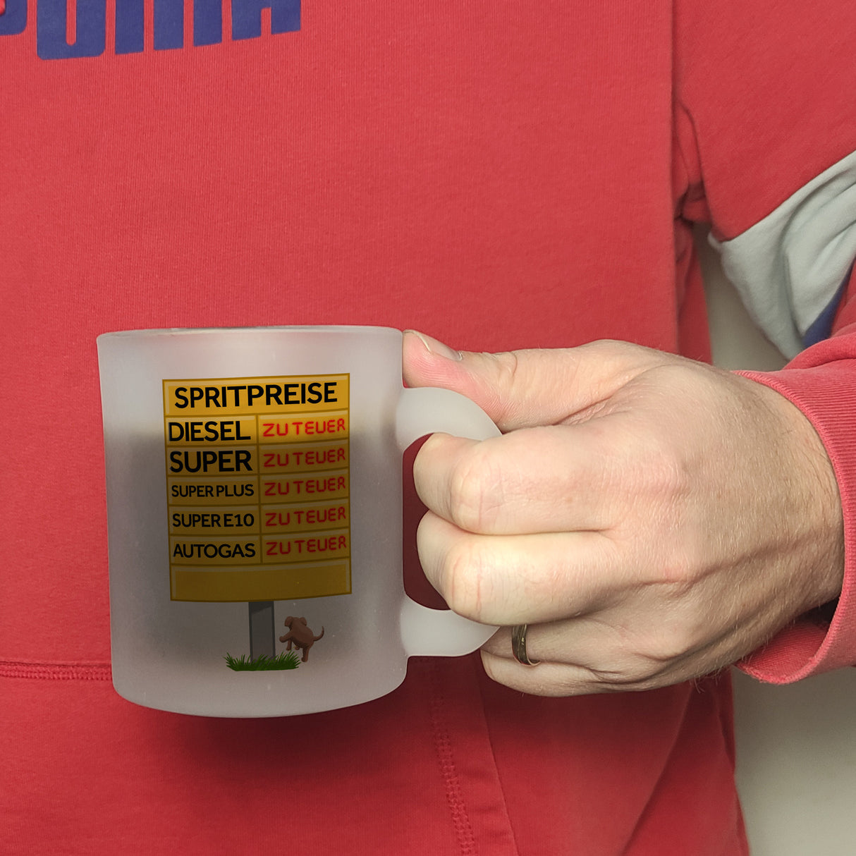 Spritpreise Anzeigetafel Kaffeebecher für Autofahrer