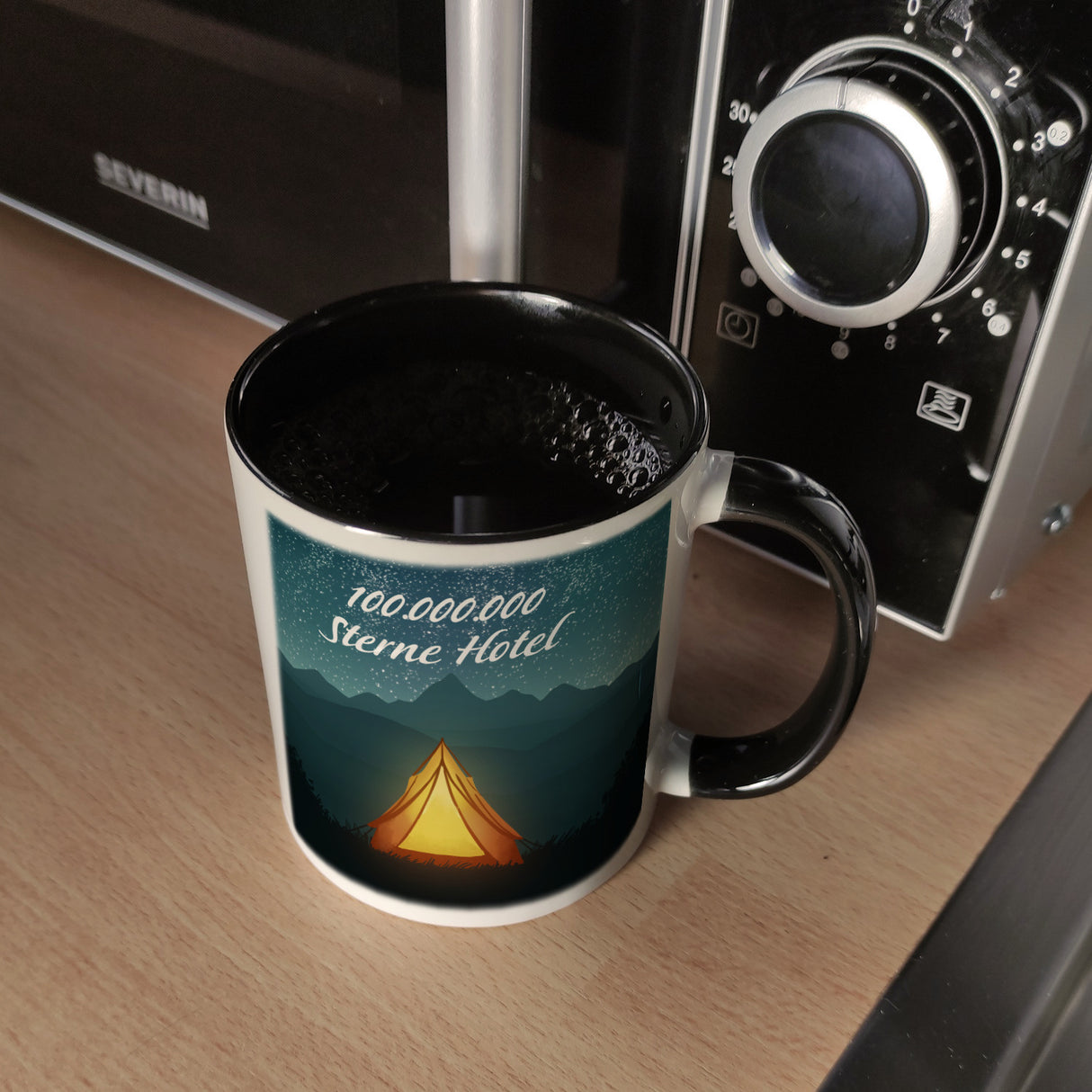 100.000.000 Sterne Hotel Kaffeebecher für Camper