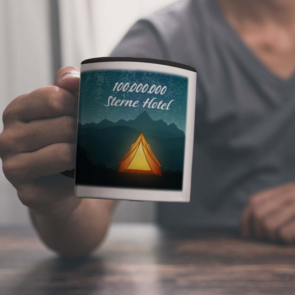 100.000.000 Sterne Hotel Kaffeebecher für Camper
