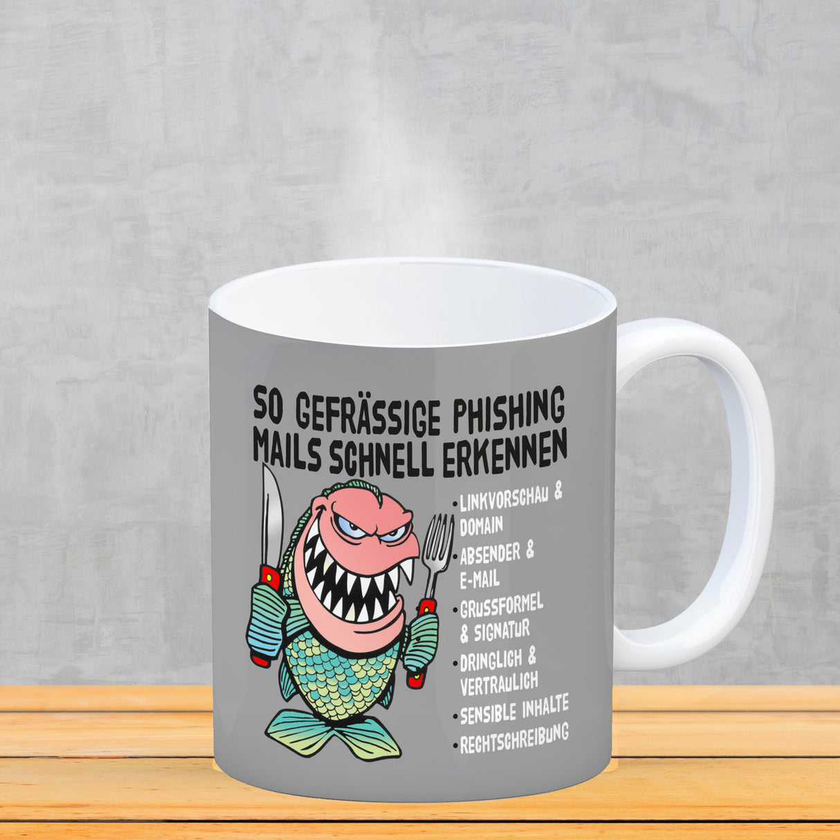 Kaffeebecher zum Thema Phishing Mails erkennen mit Fisch Motiv