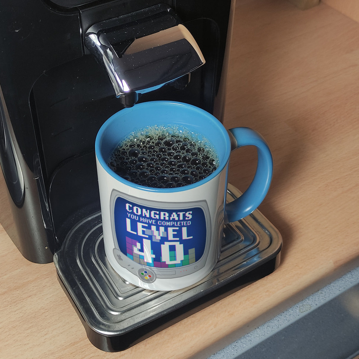 Witziger Kaffeebecher für den 40. Geburtstag mit Motiv: Gamer